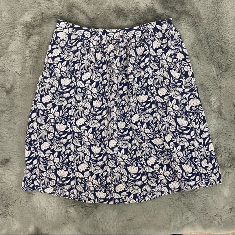 Garnet Hill Size 4  Shell Viscose   Lining Polyester